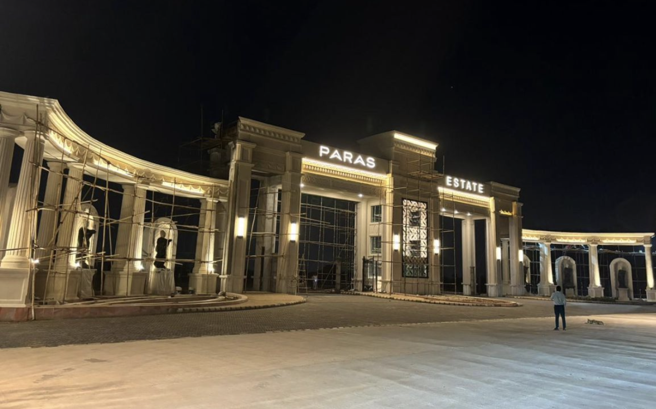 Paras Main Gate Meerut UP